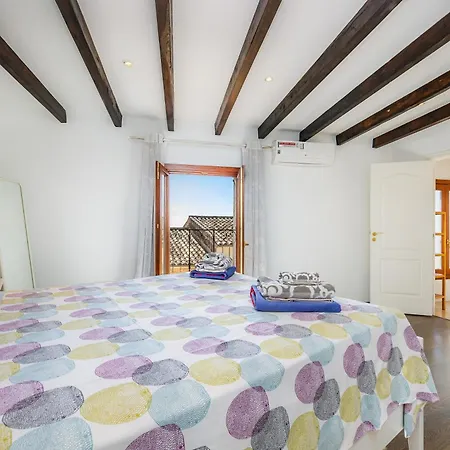 Duplex Roses * Moscari